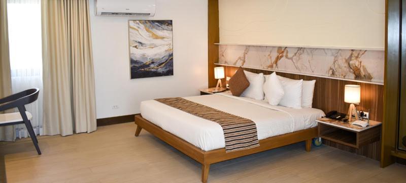 Hotel Club Punta Fuego à Nasugbu Extérieur photo