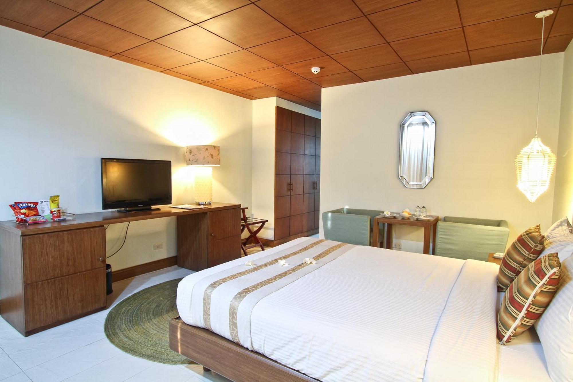 Hotel Club Punta Fuego à Nasugbu Extérieur photo