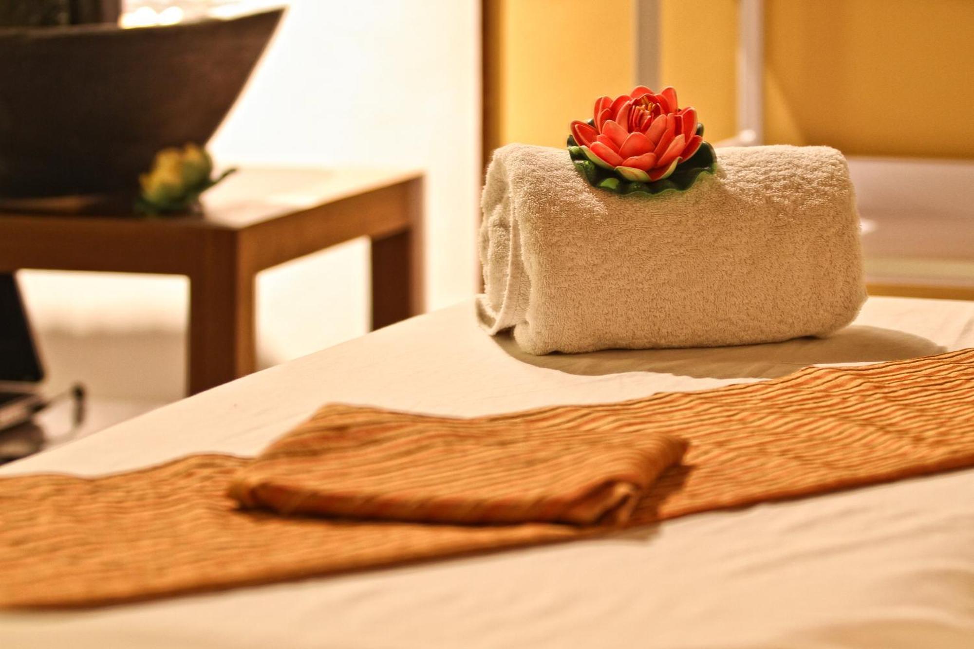 Hotel Club Punta Fuego à Nasugbu Extérieur photo