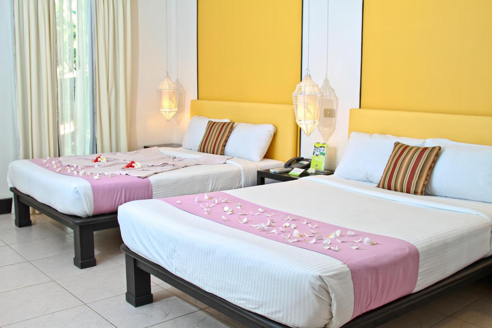 Hotel Club Punta Fuego à Nasugbu Extérieur photo