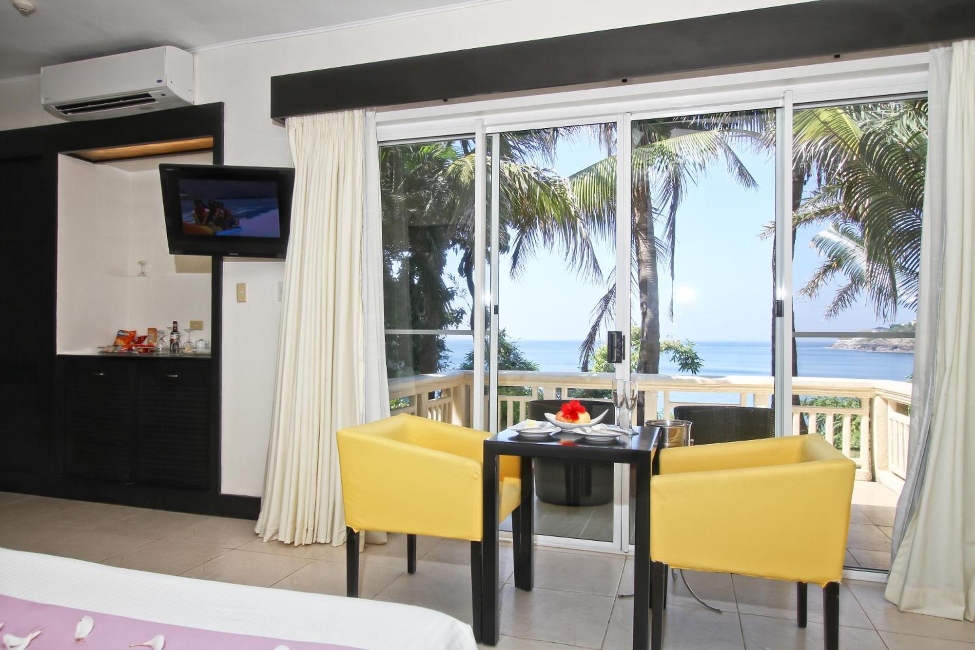 Hotel Club Punta Fuego à Nasugbu Extérieur photo
