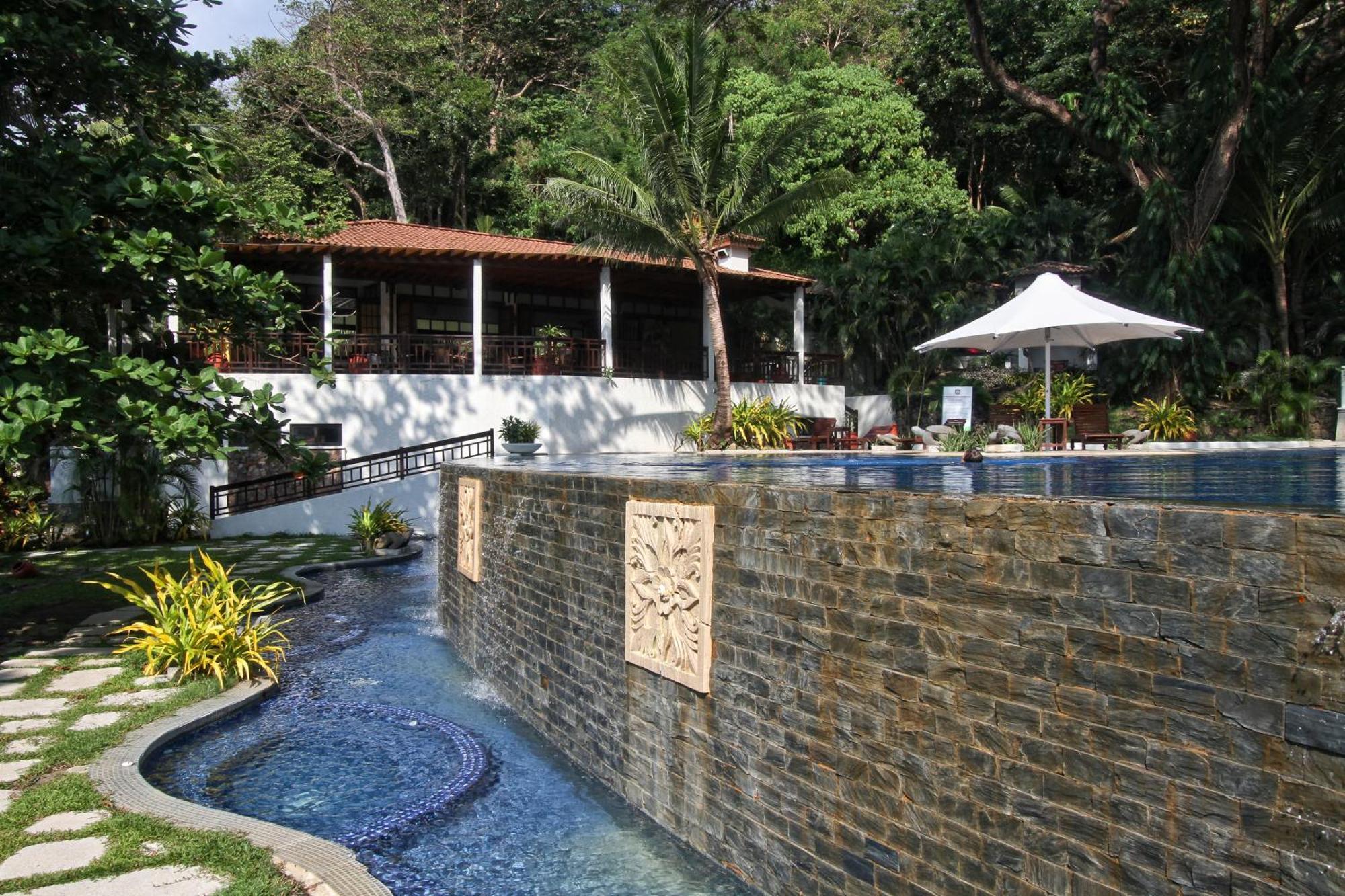 Hotel Club Punta Fuego à Nasugbu Extérieur photo