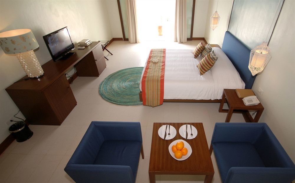 Hotel Club Punta Fuego à Nasugbu Extérieur photo