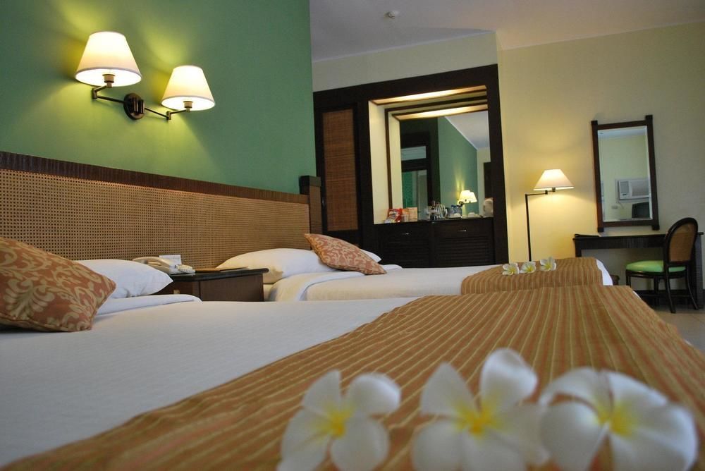 Hotel Club Punta Fuego à Nasugbu Extérieur photo