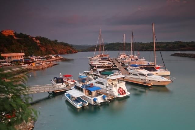 Hotel Club Punta Fuego à Nasugbu Extérieur photo